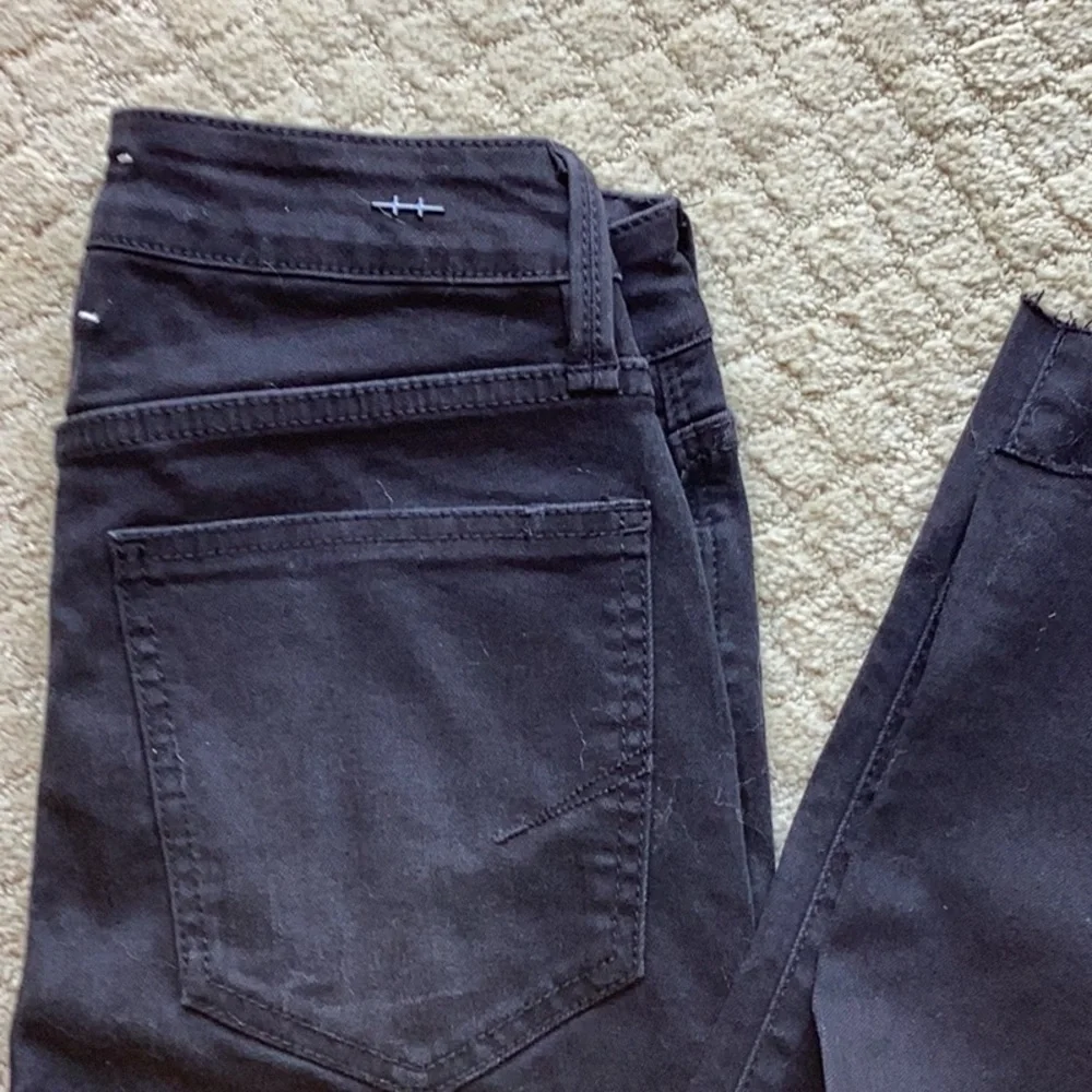 Habitual black Tess gray’s mid rise  tall. jeans sz 26 - Picture 6 of 7